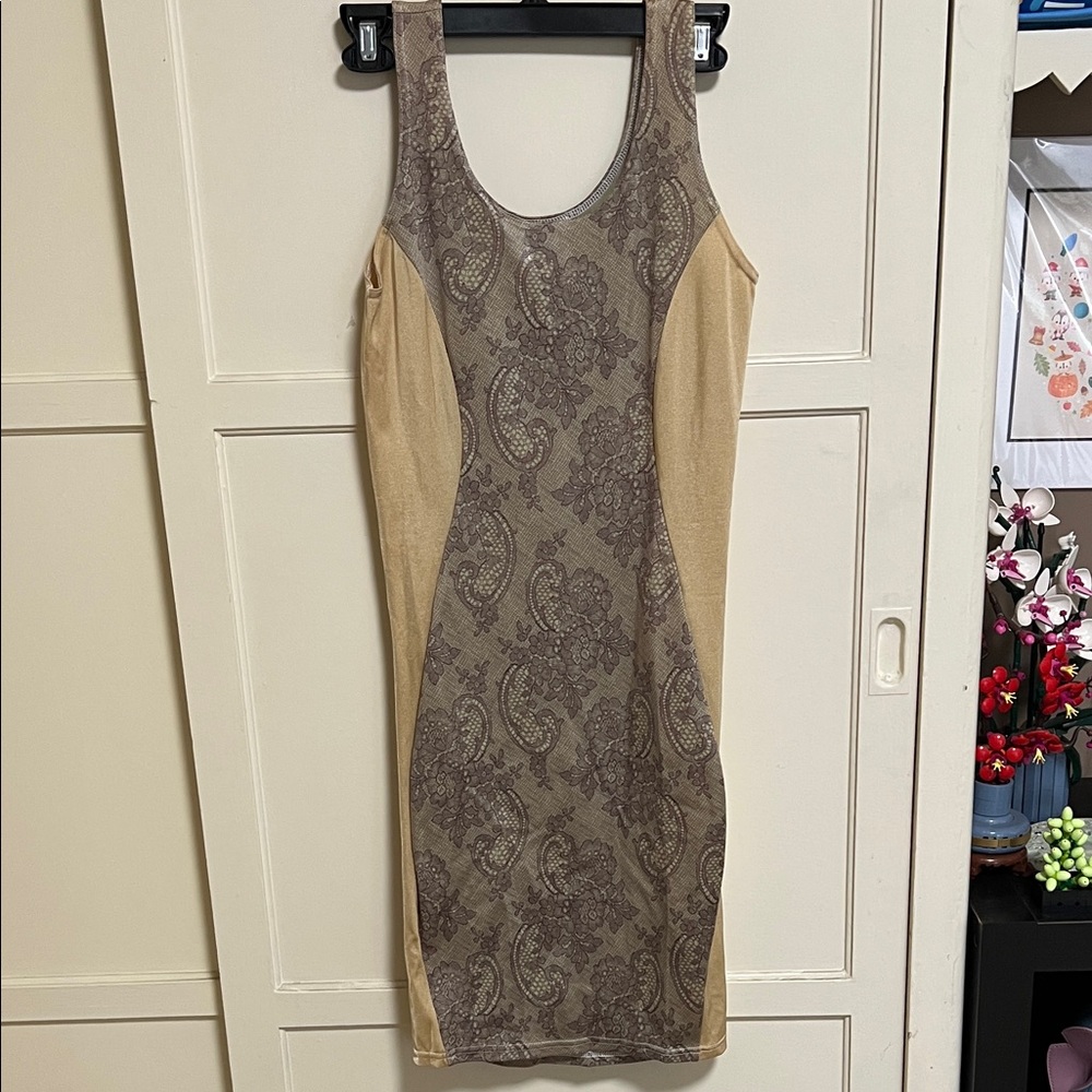 Blackmilk Lace Print Tan and Brown Paisley Midi Dress
(Not Lace)